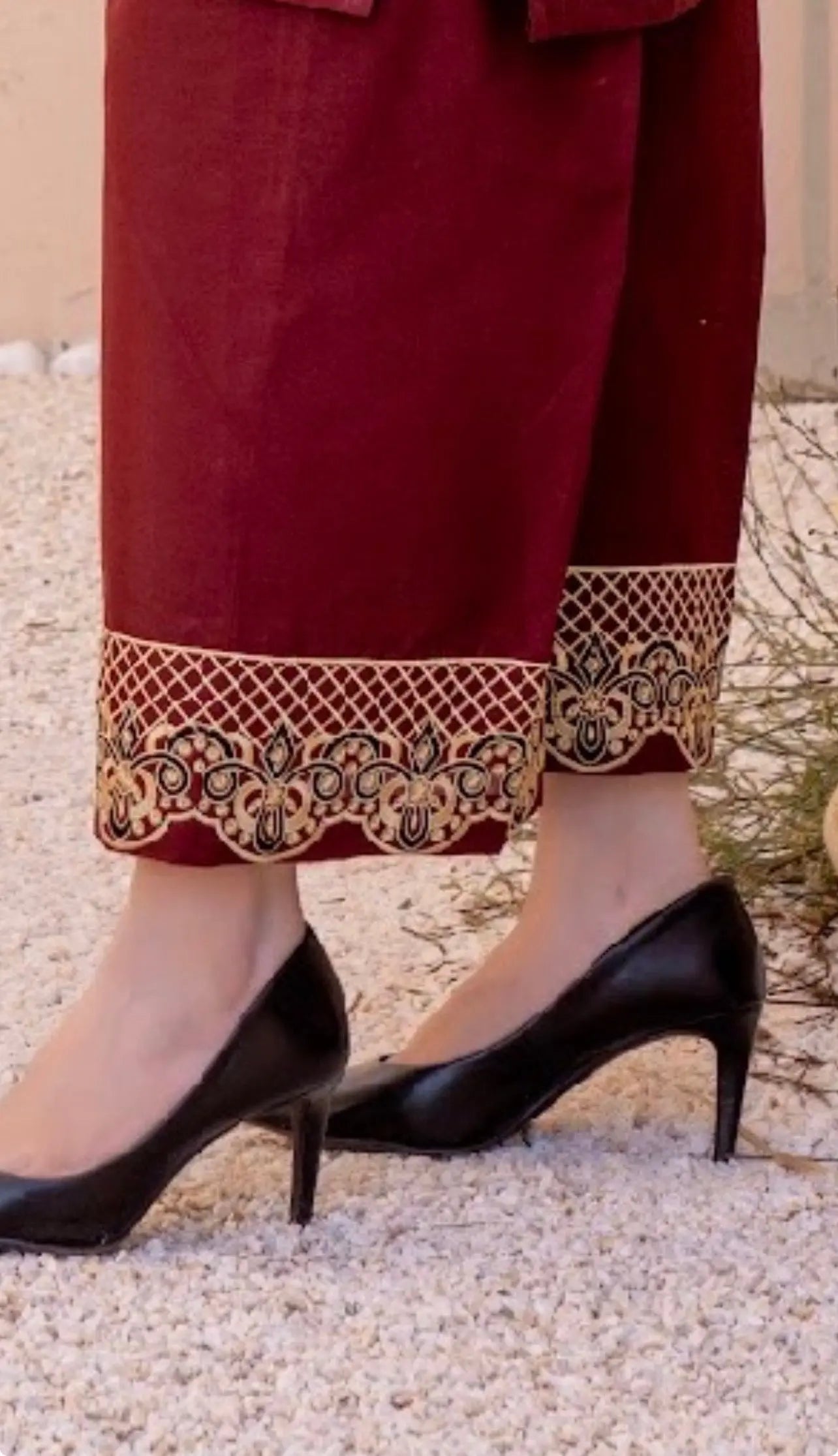 Premium Maroon Embroided 2-Piece Set Button-Down Shirt with Trouser ziab