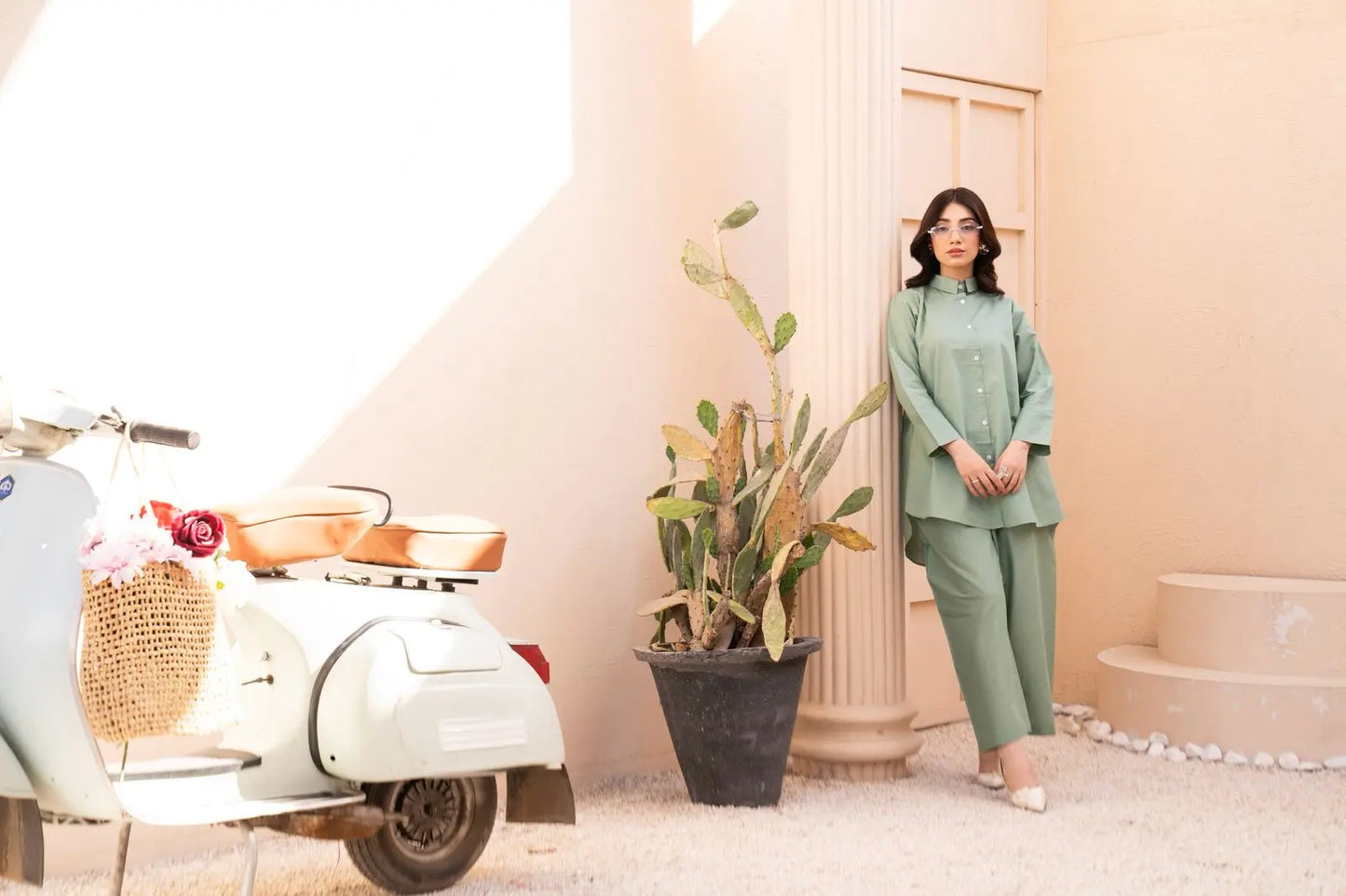Elegant Sage Green Co-Ord Set – Women’s Loose Fit Top & Trouser ziab