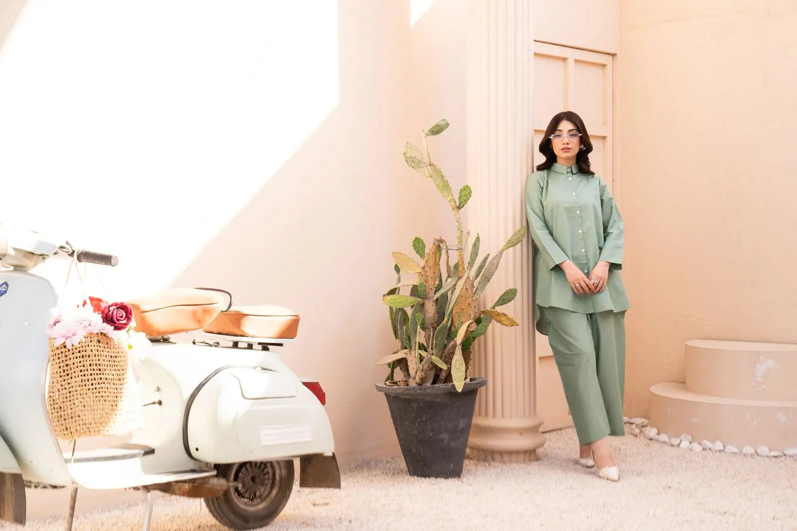 Elegant Sage Green Co-Ord Set – Women’s Loose Fit Top & Trouser ziab